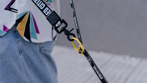 Detalle de una de las correas diseñadas por Elevrel
