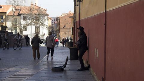 leon.Buena parte de las calles del casco antiguo de León han sido peatonalizadas. En su interior está el Húmedo, el popular barrio de las tapas de la capital leonesa
