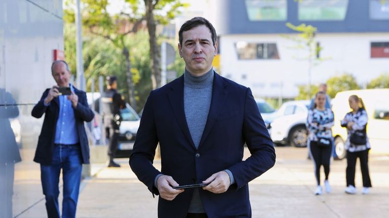 El hermano de Sánchez se enfrenta a tres años de cárcel por delitos de corrupción