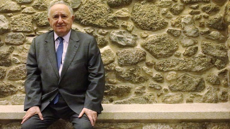 Don Xesús, o alento do espírito crítico