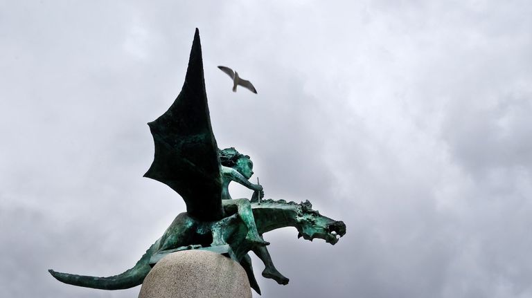 Leyendas y mitos a través de las esculturas de la ría de Vigo