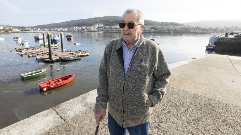 Paco Neira: «Pasei calores enormes en barcos de turbinas, estiven a máis de 50 graos»