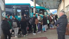 Estudiantes de Viveiro sin plaza en el autobús de Arriva, el pasado domingo