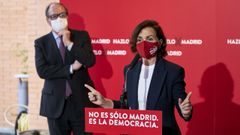 Carmen Calvo acompa ayer al candidato socialista, ngel Gabilondo.