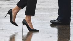 Melania Trump visita con tacones las zonas inundadas por el huracn Harvey