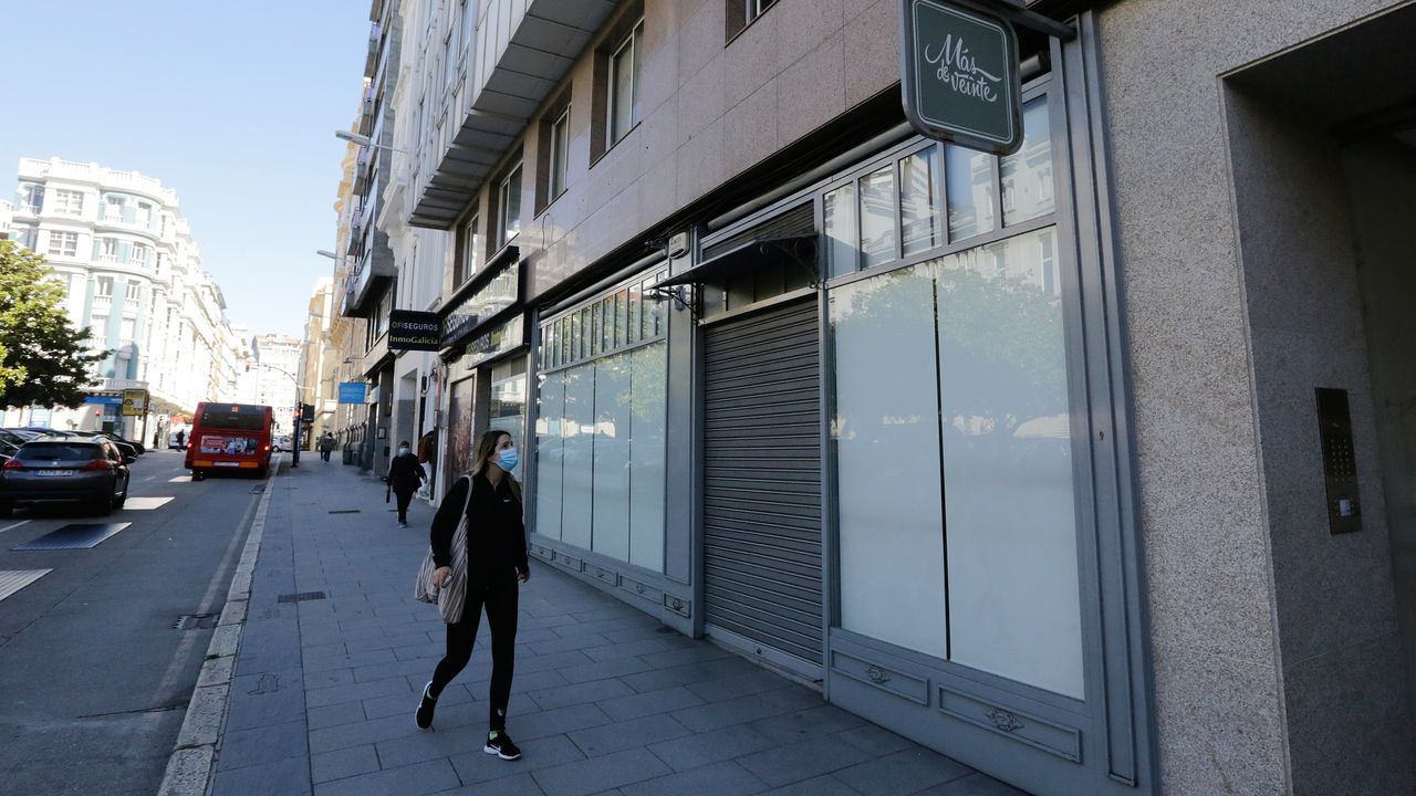 Qued� como un lugar de paso entre otras dos plazas m�s activas: la de Vigo, en hosteler�a, y la de Lugo, en comercio. La falta de aparcamientos es otro h�ndicap.