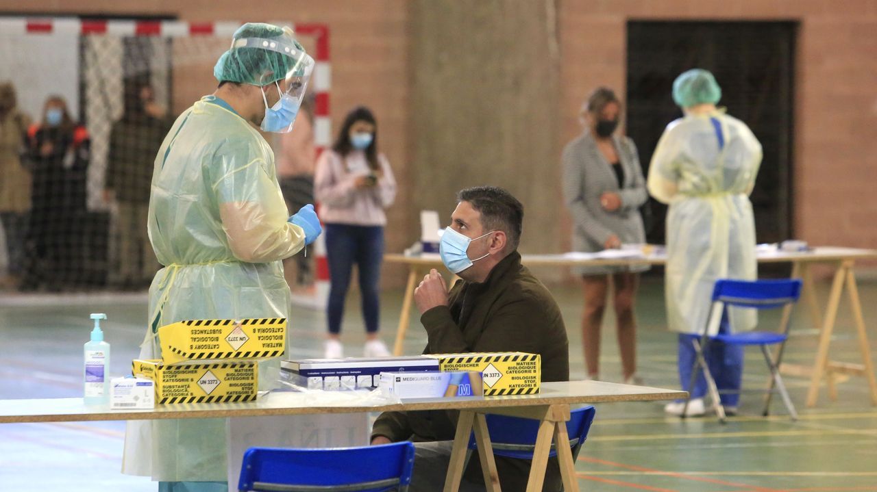 El cribado de Sarria se realiz� en el pabell�n del IES Xograr Afonso G�mez.La alta participaci�n fue uno de los principales rasgos del cribado