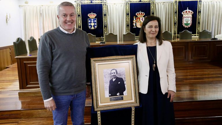 A Cañiza rinde homenaje a la primera alcaldesa democrática de Galicia