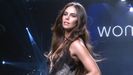 Cristina Pedroche desfila para Women Secret