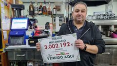 Eduardo Cid sell el sorteo de la Bonoloto que sali premiado en la ciudad de Ourense. 