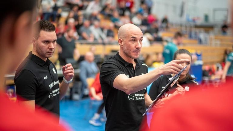El Arenal Emevé reorganiza la dirección del primer equipo femenino