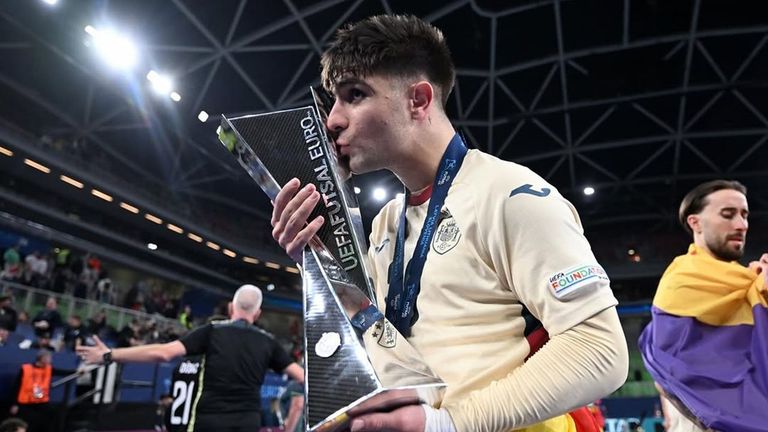 Novoa-Vukmir, la dupla de O Parrulo que regresa a casa con una medalla europea