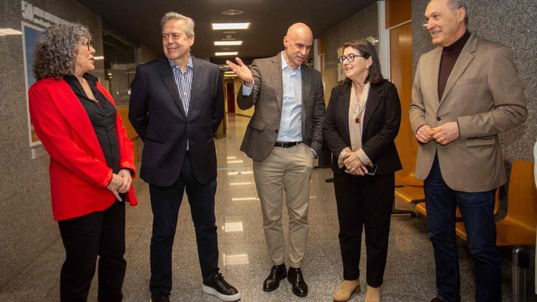 Sanidade asume que solo el servicio de radioterapia funcionará este año en el Novo Montecelo de Pontevedra