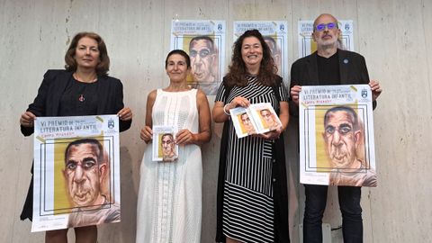 Isabel Santos, Lourdes Briones, Patricia Lojo e Marcos Calveiro presentaron a convocatoria do premio literario pobrense