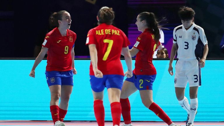 Vane Sotelo presenta el poderío de España