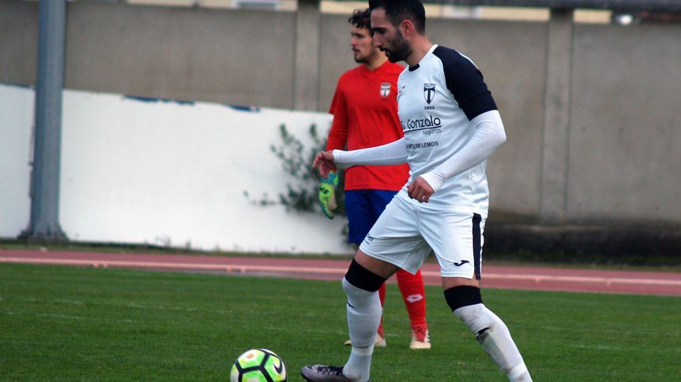 Uno de los accesos a la capitalidad de O Savi�ao desde el corredor