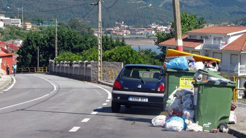 Problemas con la recojida de basura en Serra do Barbanza
