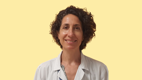 La doctora Ana Camacho est especializada en patologa neuromuscular, movimientos anormales, enfermedades infecciosas y neuroinmunologa.