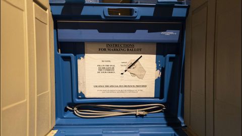 Instrucciones para votar en un colegio de Minneapolis