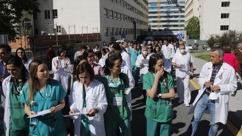 Protesta de los facultativos el pasado martes en el CHUO