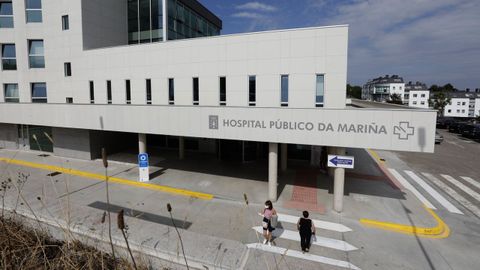 Fachada del Hospital Público da Mariña, en Burela