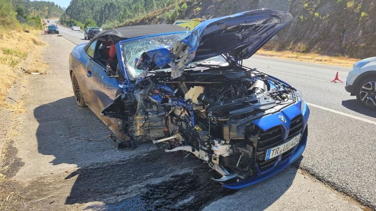La investigación del choque mortal de O Rosal impide mover el BMW para inspeccionarlo especialistas de Tráfico