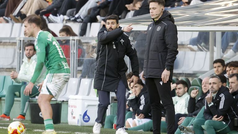 Guillermo Fernández, entrenador del Racing: «Había una parte emocional que era importante cerrar»