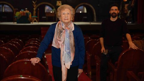 Pura, abuela de Gustavo del Río, inspira la obra de Os Náufragos Teatro
