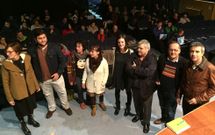 A chegada ao Cine Teatro dos candidatos  de Ns-Candidatura Galega, co alcalde ribadense. 
