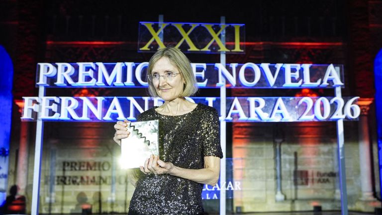 Marta Platel gana el premio de novela Fernando Lara con una historia de traiciones