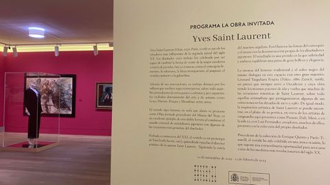 Exposición del traje de Yves Saint Laurent, en el Museo de Bellas Artes de Asturias