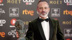 El actor ferrolano Javier Gutierrez recibe su goya a mejor actor por El Autor
