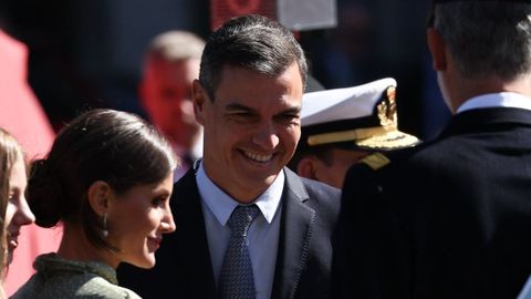 Pedro Sánchez, con los reyes en los actos en Madrid por el Día de la Hispanidad