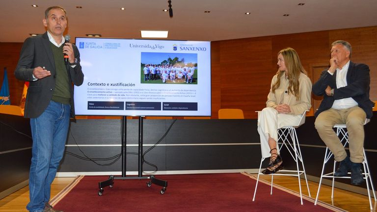 Arranca en Bordóns el estudio sobre el perfil físico y cognitivo de los mayores de Sanxenxo