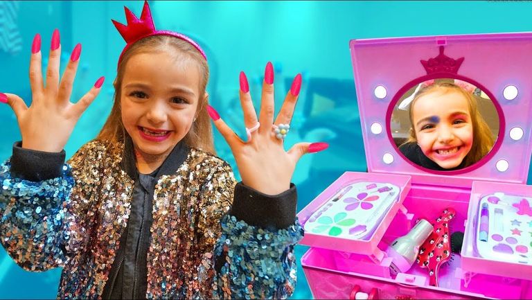 condado Compadecerse basura Reinas del maquillaje en YouTube... con seis años
