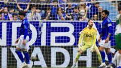 Nacho Vidal, Costas y Escandell, despu�s de uno de los goles del Elche