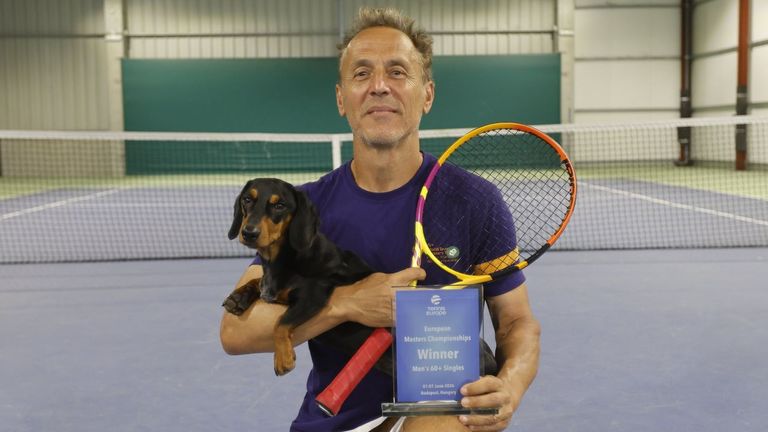 Gonzalo González, tenista: «Me gusta entrenar porque disfruto mucho»