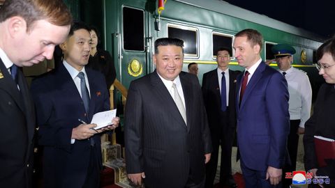 Kim Jong-un llegó el martes en su tren blindado a la ciudad de Jasán