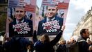 Manifestantes con carteles contra Macron, en una protesta en Pars el pasado jueves