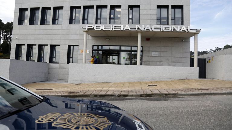 Detenido un hombre en Ribeira por su presunta relación con la muerte violenta de un vecino