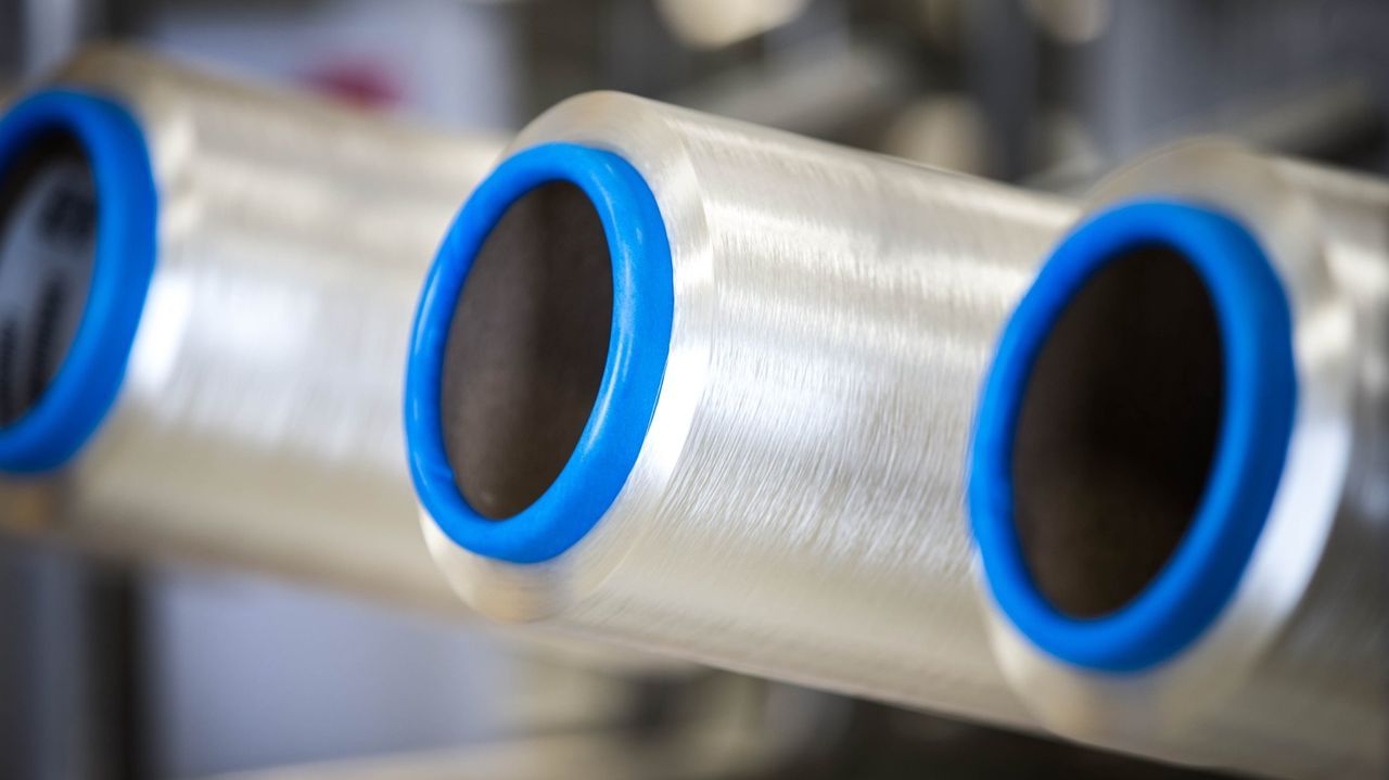 Las ruinas del gran centro comercial Dolce Vita.Francisco Franco y el general Aranda, pr�ximo al bando Aliado