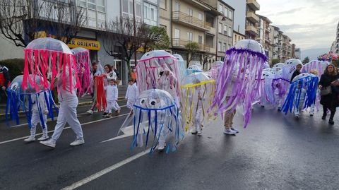 Desfile de entroido por las calles de O Barco de Valdeorras