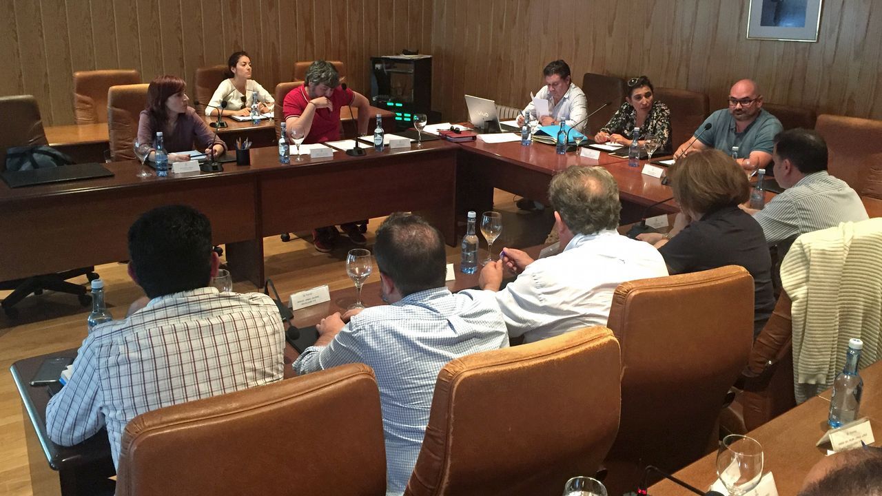 Rescatado con vida en Baralla despu�s de caer con una desbrozadora desde 40 metros de altura.Imagen de archivo