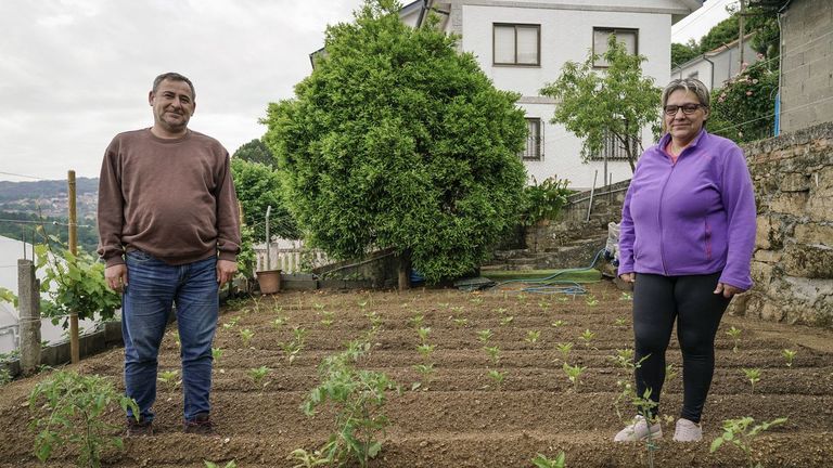 Emprenden a los cincuenta años elaborando mermelada sin aditivos desde la cocina de su casa de Ourense