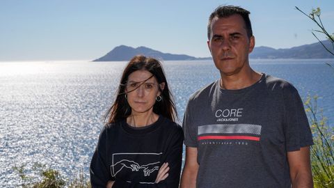 Mara del Carmen Trillo y Javier Hurtado Mrquez, padres de Javier, continan la bsqueda