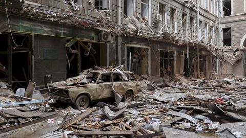 Destrozos en la ciudad de Kharkiv