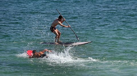 FESTA DA DONA, trinautlon, que ven sendo paddle surf, kayak e vela