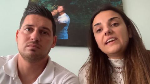 Carlos Garc�a y Mari Paz Santos, los pap�s de Mart�n, un ni�o con necesidades educativas especiales