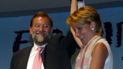 Con Rajoy en un mitin en el 2003. 