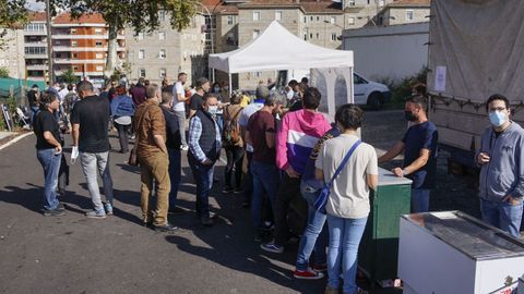 Un derbi en O Couto es una romera.Los prolegmenos del choque UD Ourense - Vern CF fueron una fiesta con msica y comida popular